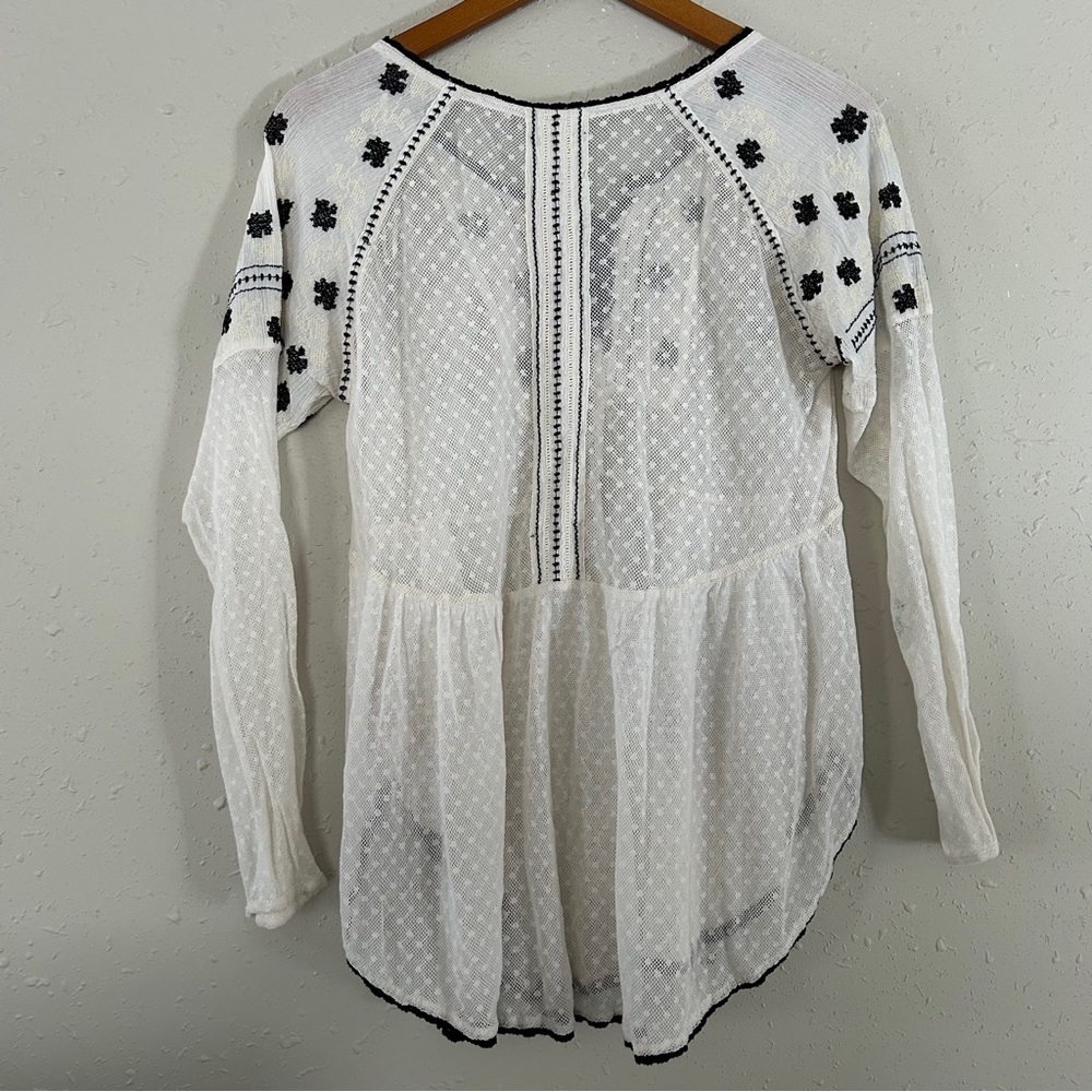 Free People White Black Floral Flowy Boho Bohemian Blouse Small - Picture 4 of 7